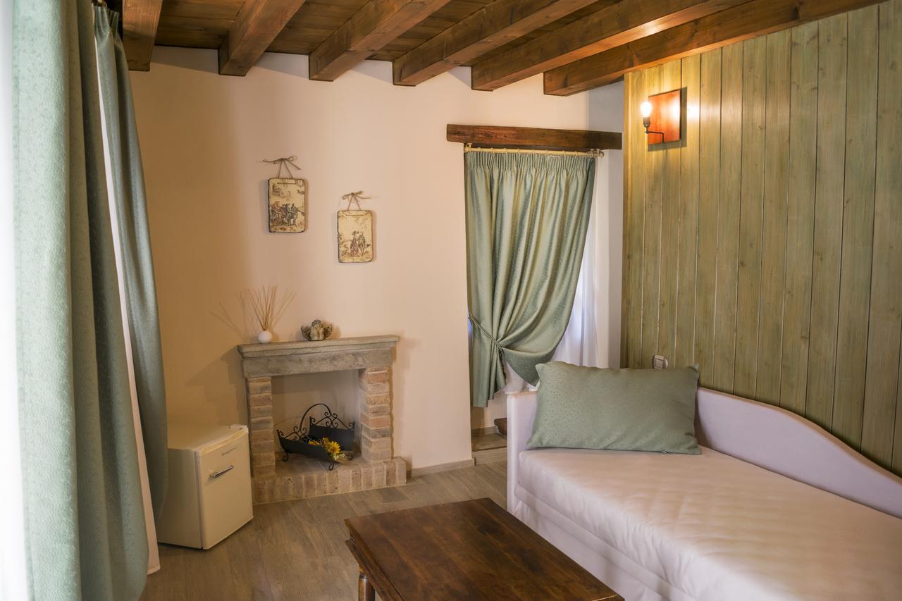 Ca Del Grano Hotel Барди Екстериор снимка